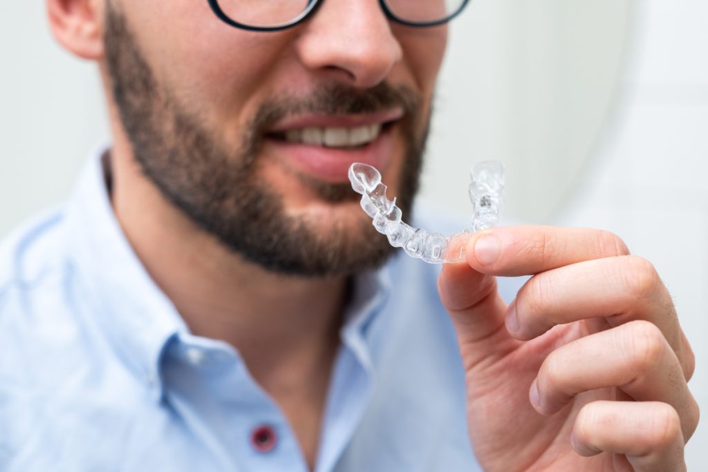 Éxito en tratamiento de ortodoncia invisible