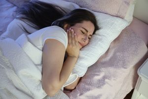 Ilustración sobre salud bucal y sueño - blog Sonrisa Monalisa